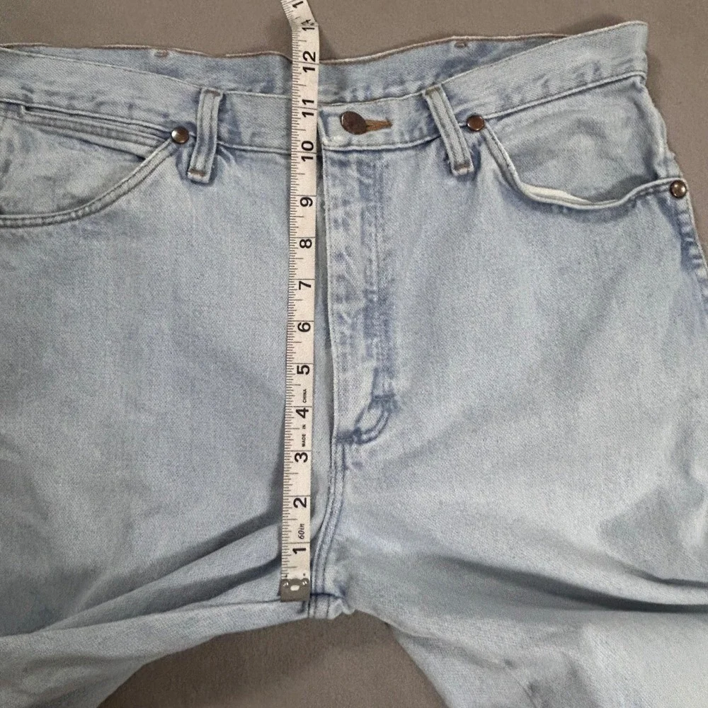 Wrangler Cowboy Cut 936GBH Light Wash Slim Fit Jeans Mens 33x32 Blue Denim